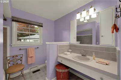 820 Lariat Dr, Eugene, OR 97401 - Photo 19