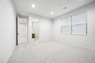 590 W U St, Washougal, WA 98671 - Photo 25