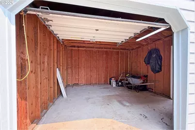 36300 Yocum Loop, Sandy, OR 97055 - Photo 41