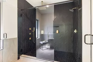 2475 NW Birkendene St, Portland, OR 97229 - Photo 27