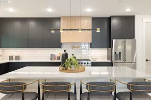 2475 NW Birkendene St, Portland, OR 97229 - Photo 11