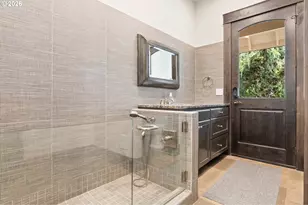 31553 SW Isle Way Ln, West Linn, OR 97068 - Photo 21