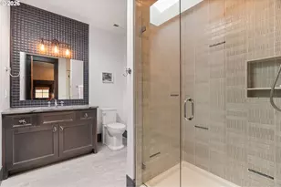 31553 SW Isle Way Ln, West Linn, OR 97068 - Photo 35