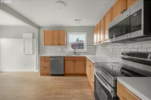 1001 S 6th Ave, Kelso, WA 98626 - Photo 9