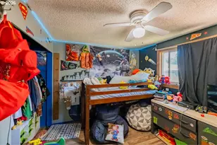 350 W Pine St, Sweet Home, OR 97386 - Photo 19