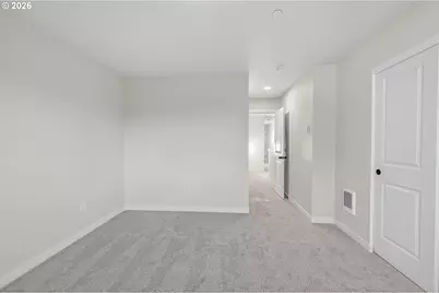 9279 E Burnside St, Portland, OR 97216 - Photo 15