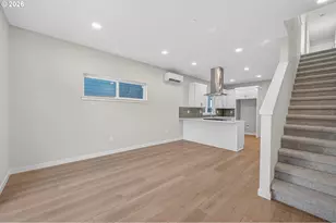 9279 E Burnside St, Portland, OR 97216 - Photo 11