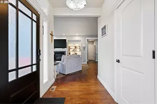 990 Westfarthing Way NW, Salem, OR 97304 - Photo 3