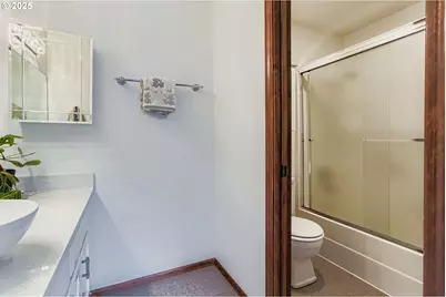 3248 NE 29th St, Gresham, OR 97030 - Photo 27