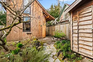 320 High St, Eugene, OR 97401 - Photo 39