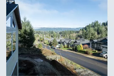 370 Boulder Ridge Dr, Sweet Home, OR 97386 - Photo 3