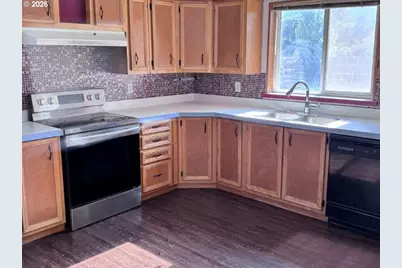 694 W Delta St, Union, OR 97883 - Photo 17