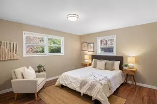 10953 SE Salmon St, Portland, OR 97216 - Photo 13