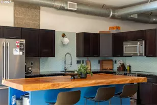 408 NW 12th Ave, Portland, OR 97209 - Photo 23