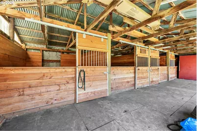 24309 Warthen Rd, Elmira, OR 97437 - Photo 31