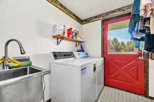 24309 Warthen Rd, Elmira, OR 97437 - Photo 19