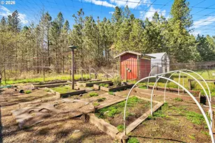 24309 Warthen Rd, Elmira, OR 97437 - Photo 39