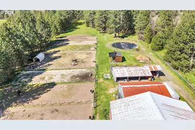 24309 Warthen Rd, Elmira, OR 97437 - Photo 29