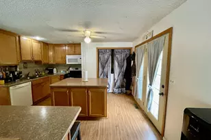 309 Lake Ave, La Grande, OR 97850 - Photo 9