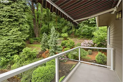 22868 SW Hillcrest Rd, West Linn, OR 97068 - Photo 33