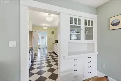 557 W 19th Ave, Eugene, OR 97401 - Photo 11