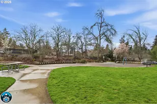 557 W 19th Ave, Eugene, OR 97401 - Photo 43