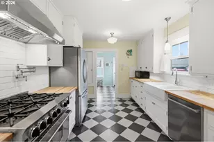 557 W 19th Ave, Eugene, OR 97401 - Photo 15