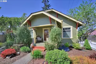 557 W 19th Ave, Eugene, OR 97401 - Photo 1