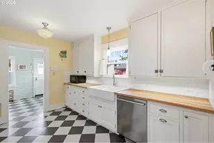 557 W 19th Ave, Eugene, OR 97401 - Photo 13