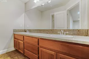 21533 SW Susan Ln, Beaverton, OR 97003 - Photo 29