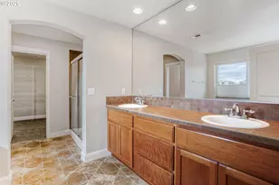 21533 SW Susan Ln, Beaverton, OR 97003 - Photo 27