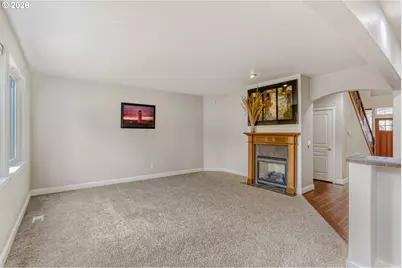21533 SW Susan Ln, Beaverton, OR 97003 - Photo 7