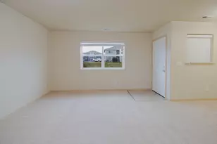 2047 SE Huckleberry Ave, Warrenton, OR 97146 - Photo 5