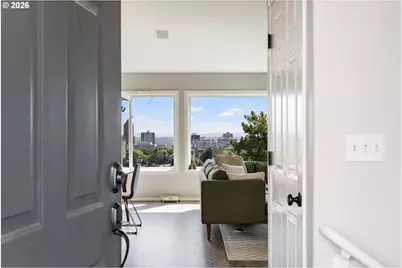 1920 SW Mill Street Ter, Portland, OR 97201 - Photo 3