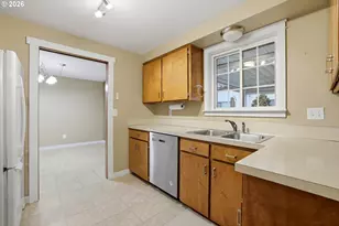 1967 Astor Way, Woodburn, OR 97071 - Photo 17