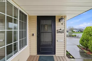 1967 Astor Way, Woodburn, OR 97071 - Photo 9