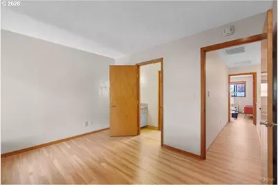 13802 NW 10th Ct, Vancouver, WA 98685 - Photo 15