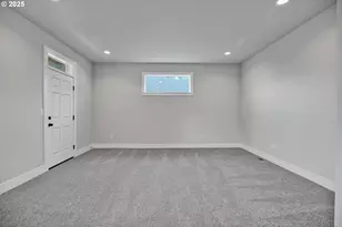 38249 Mulberry St, Sandy, OR 97055 - Photo 5