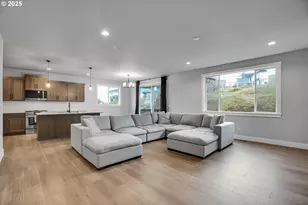 38249 Mulberry St, Sandy, OR 97055 - Photo 11