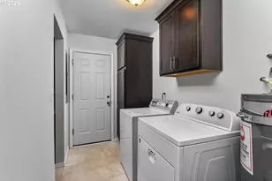 6625 SE 87th Ave, Portland, OR 97266 - Photo 21
