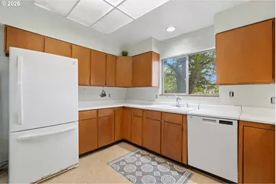 22975 NE Dayton Ave, Newberg, OR 97132 - Photo 23