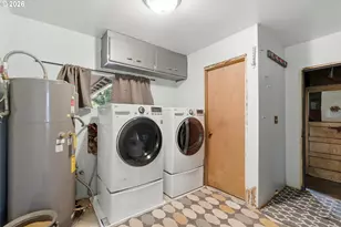 22975 NE Dayton Ave, Newberg, OR 97132 - Photo 33