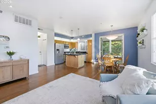 347 Rustic Pl, Eugene, OR 97401 - Photo 11