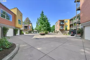 347 Rustic Pl, Eugene, OR 97401 - Photo 39