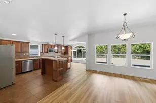 67752 Beaver Loop Rd, North Bend, OR 97459 - Photo 13