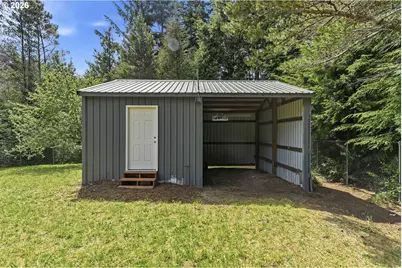 67752 Beaver Loop Rd, North Bend, OR 97459 - Photo 43
