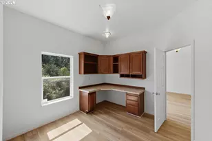 67752 Beaver Loop Rd, North Bend, OR 97459 - Photo 39