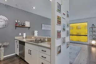 1125 NW 9th Ave, Portland, OR 97209 - Photo 9