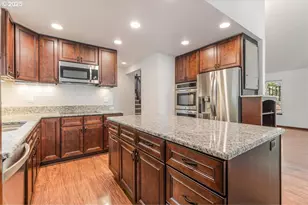 20900 SW Winema Dr, Tualatin, OR 97062 - Photo 7