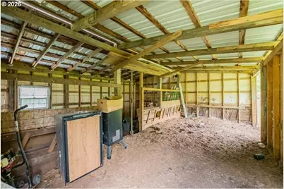 28600 Jones Dr, Foster, OR 97345 - Photo 31